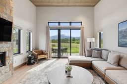 Mara Luxury Cabin- Sage - Image 5