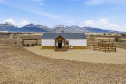 Stevi Sky Cottage - Image 4