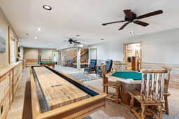 Sweathouse Creek  Lodge - Image 2