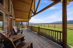 Como Peaks Cabin - Image 2