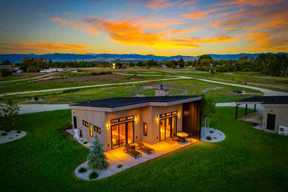 Mara Luxury Cabin- Aspen - Image 1