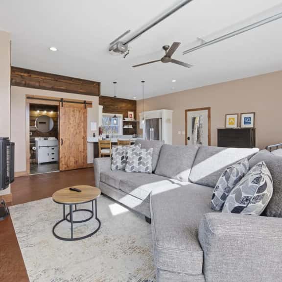 Little Pine Cottage - Image 1