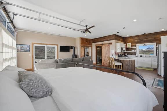 Little Pine Cottage - Image 2