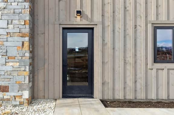 Mara Luxury Cabin- Sage - Image 4