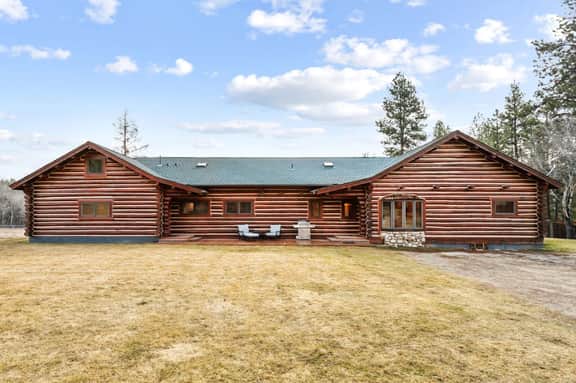 Mountain Escape Lodge - Image 5