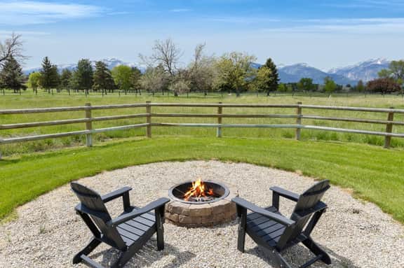 Mountain View Modern Farmhouse - Image 3