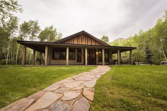 River’s Edge Cabin - Image 4