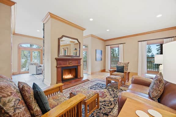 Roaring Lion Abode - Image 3