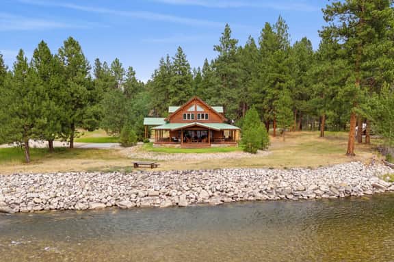 River Bend Lodge - Image 3