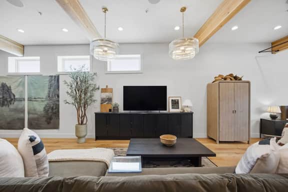 The Elevation Loft - Image 4