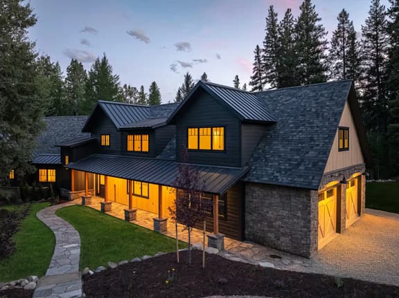 The Dreo Creek Estate: Luxury Home + Private Pond & Trails - Image 1