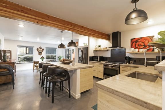 The Elevation Haus- Modern Rattlesnake Abode - Image 1